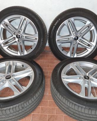 Cerchi 19 originali per Audi Q5 completi di gomme