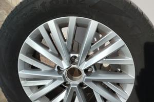 4 Gomme Estive Firestone 215/60 R16 99V + cerchi