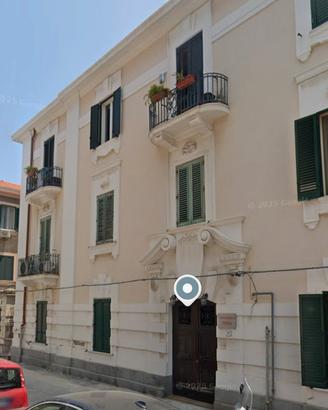 TRILOCALE IN CENTRO PIANO TERRA