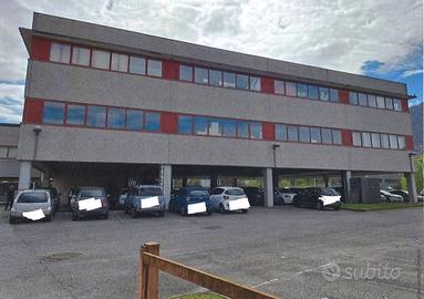 Immobile in asta di 304 m² a Cuveglio