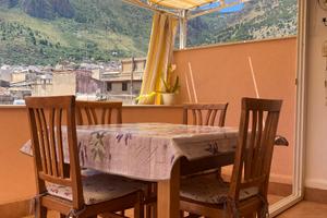 Appartamento con ampio terrazzo