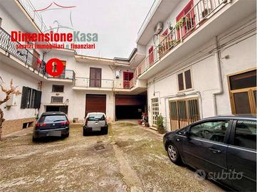 Appartamento di 98 m² con 4 locali e box auto a Ci