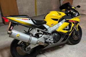 Honda cbr 929 rr