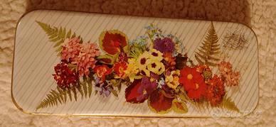 Scatola latta Dufour caramelle vintage