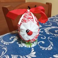 Uovo di Pasqua decorativo