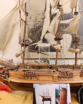 Veliero HMS Bounty in legno - Modello Navale 78x60