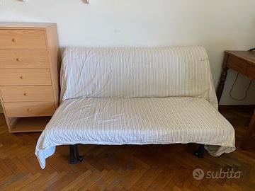 Divano letto chiudibile