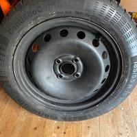 cerchi in lamiera con gomme per Fiat