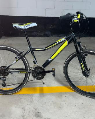 MTB “ 24” XTrene nera e giallo fluo come nuova
