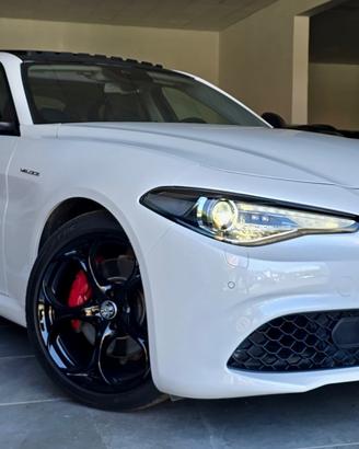 ALFA ROMEO GIULIA 2.2 VELOCE AT8 Q4 210CV - TETTO,