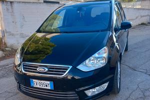Ford Galaxy 7 posti