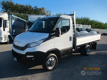 Iveco Daily 35C13 2.3 130CV E5 CASSONE FISSO CORTO