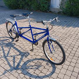 Bicicletta tandem