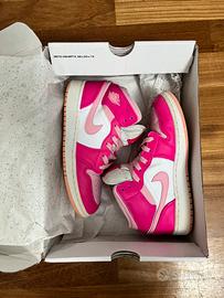 Jordan 1 Mid Fierce Pink (GS)