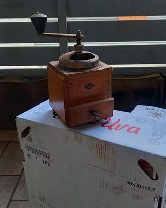 Macina Caffè in legno d'epoca – Vintage
