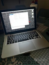 MacBook