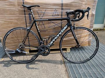 BICI CANNODALE SUPER SIX EVO HM