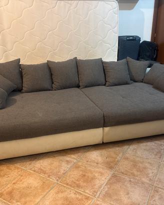 Divano tessuto e sky