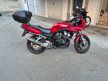 Yamaha Fazer 600