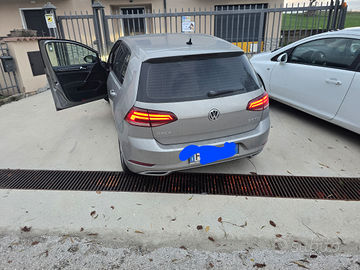 Volkswagen Golf 7.5 2.0 tdi executive