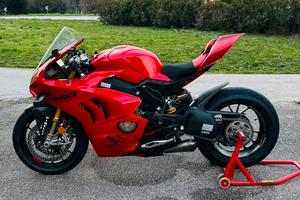 Ducati panigale v4 s