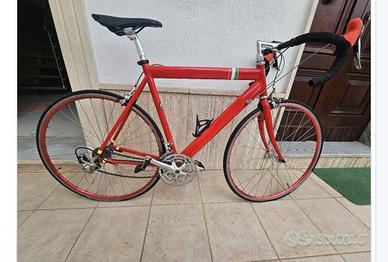 Bicicletta da corsa 