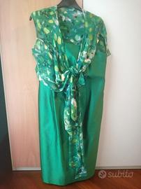 Vestito verde in seta