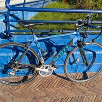 Bici da corsa Telaio Pinarello