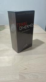 Hermès Terre D'Hermès Eau de Toilette.