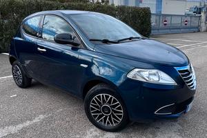 Lancia Ypsilon  benzina/metano garantita 12 mesi