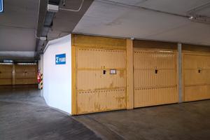 Box/Posto auto Modena [Cod. rif PELUSIA7376VCG]