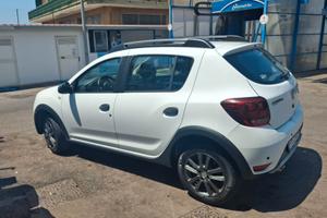 SANDERO STEPWAY 1500 DIESEL FULL OPTIONAL