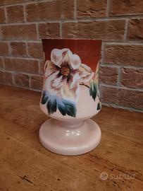 vaso in opaline con fiore dipinto a mano. 23x13