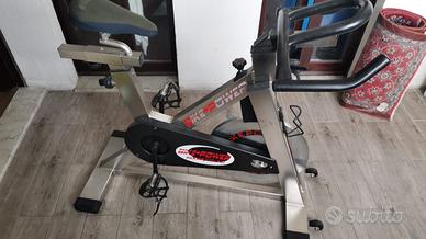 Spin Bike professionale come nuova