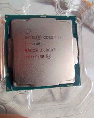 Processore Intel Core i3-9100.