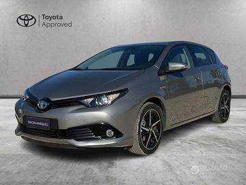 Toyota Auris 1.8 hybrid Style cvt
