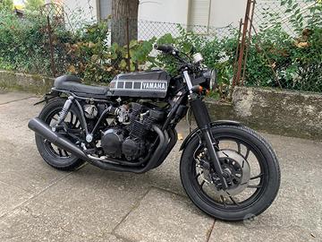 yamaha XJ 750 cafe race