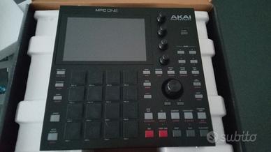 Akai mpc one
