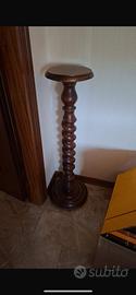 colonna in legno