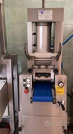 Raviolatrice, Gnoccatrice