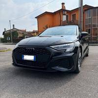 Audi A3 Identity Black 35 TFSI - 2 anni garanzia