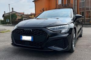 Audi A3 Identity Black 35 TFSI - 2 anni garanzia