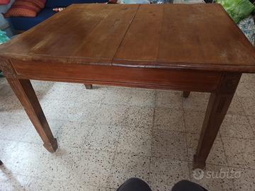 Tavolo liberty con 4 sedie