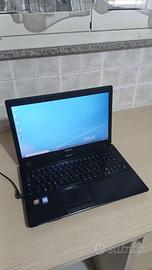 Notebook Asus con Intel core i3 e Windows 10