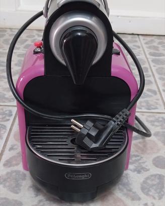 Macchina Caffè DeLonghi Nespresso Essentials Mini