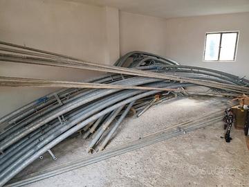 Struttura professionale per orticoltura/capannone