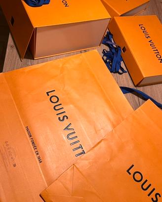 Set scatole e buste Louis Vuitton
