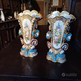 coppia vasi antichi