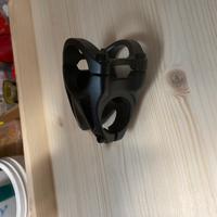 Attacco manubrio mtb