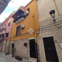 MONOLOCALE A BARLETTA